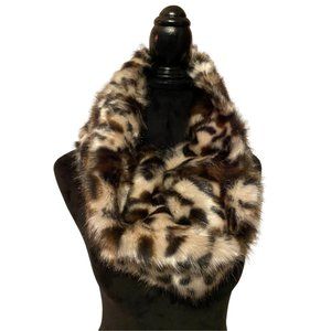 Soft Faux Fur Leopard Infinity Wrap Scarf